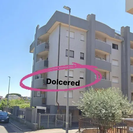 Dolce Red Apartment *